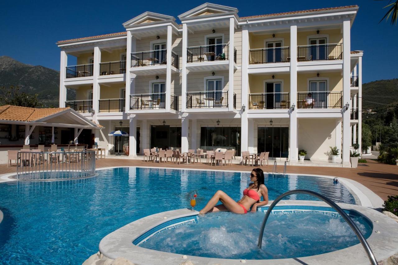 Royal Nidri Hotel Exterior foto